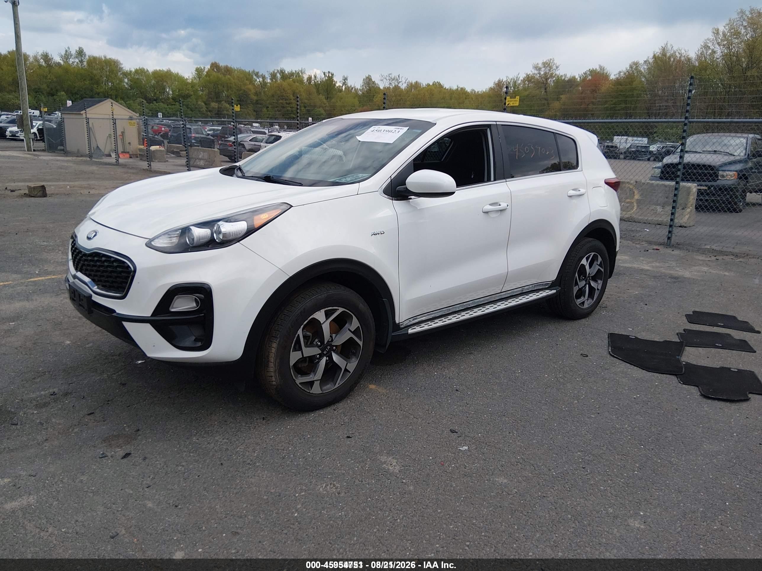 2020 KIA SPORTAGE LX — I2