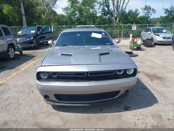 2018 DODGE CHALLENGER SXT