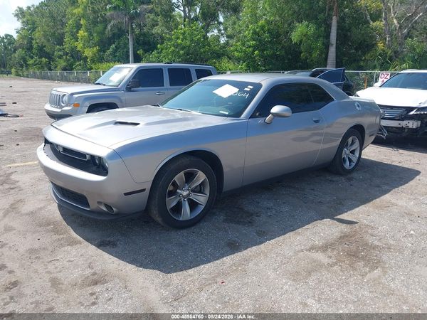 2018 DODGE CHALLENGER SXT