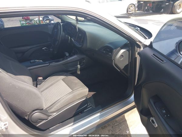 2018 DODGE CHALLENGER SXT