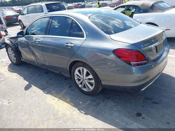 2020 MERCEDES-BENZ C 300 — I3