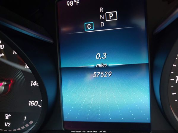 2020 MERCEDES-BENZ C 300 — I118