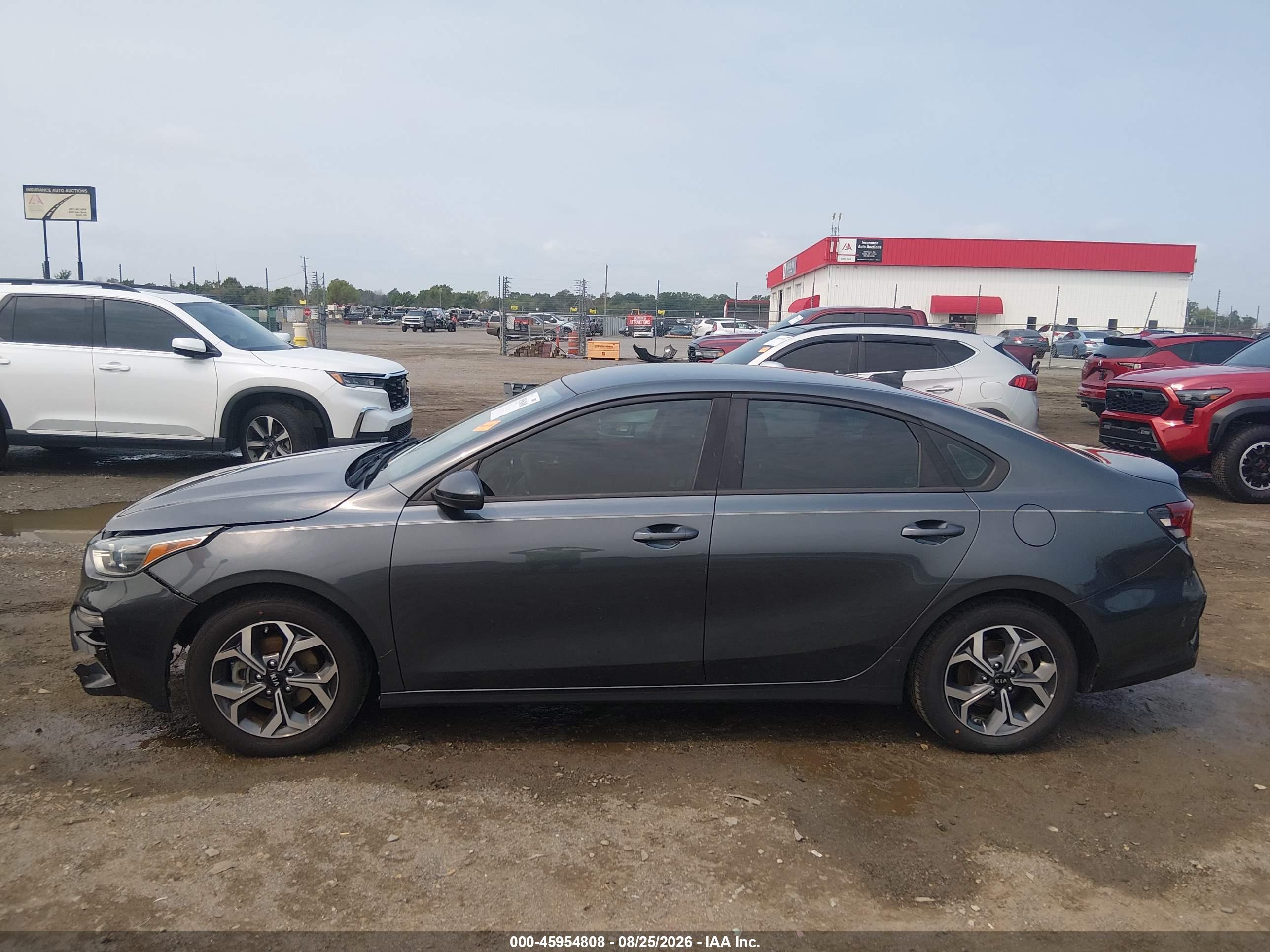 2019 KIA FORTE LXS