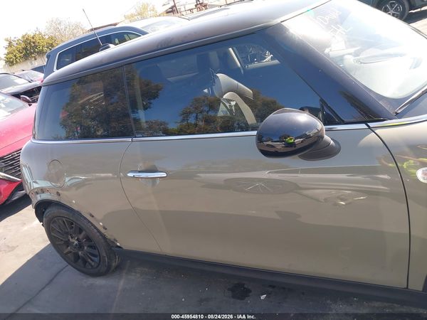 2019 MINI HARDTOP COOPER