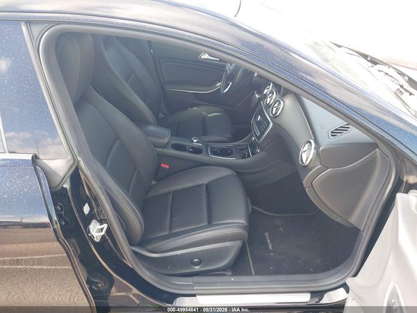 2017 MERCEDES-BENZ CLA 250 CLA250 — I5