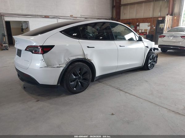 2024 TESLA MODEL Y — I4