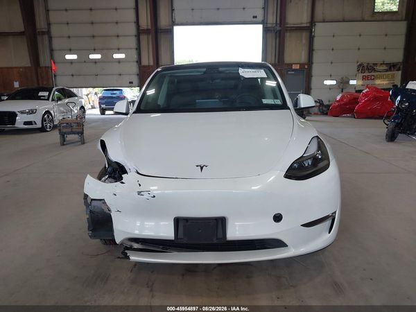 2024 TESLA MODEL Y — I115