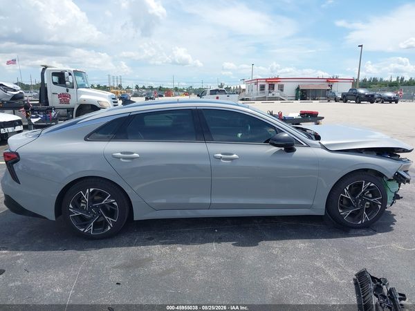 2025 KIA K5 GT-LINE