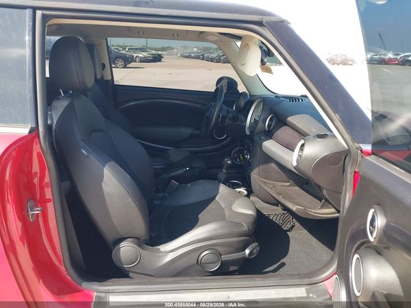 2012 MINI COOPER S