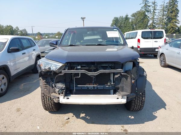 2018 TOYOTA 4RUNNER SR5