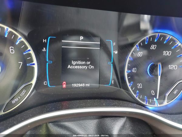 2017 CHRYSLER PACIFICA TOURING-L — I7