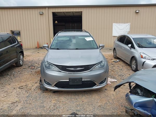 2017 CHRYSLER PACIFICA TOURING-L — I115