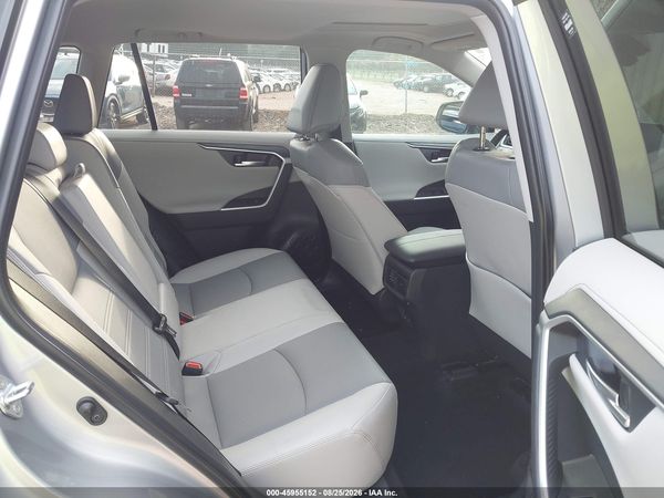 2025 TOYOTA RAV4 LIMITED