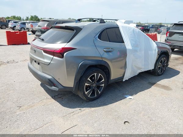 2022 LEXUS UX 200 200 Base — I4