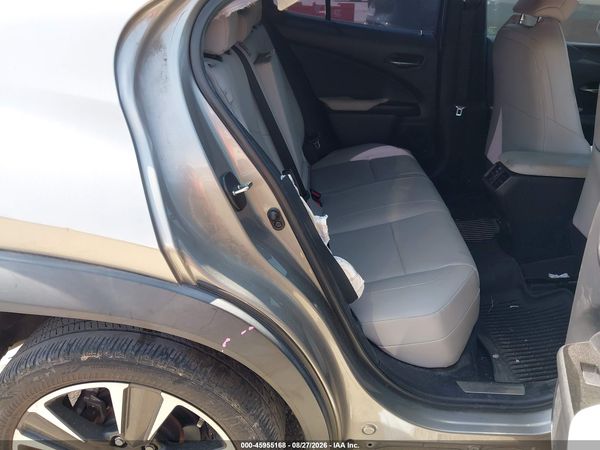 2022 LEXUS UX 200 200 Base — I8