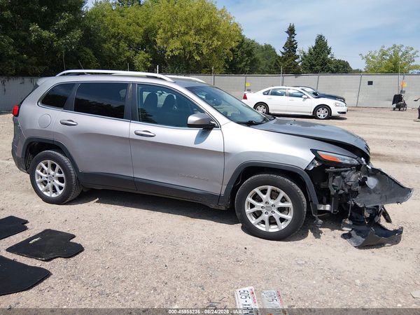 2018 JEEP CHEROKEE LATITUDE FWD