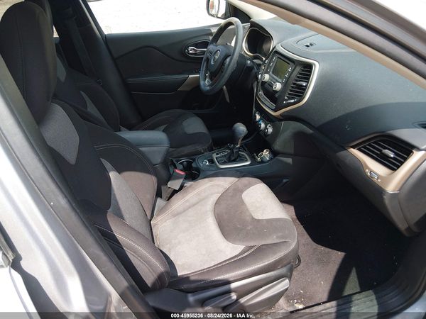 2018 JEEP CHEROKEE LATITUDE FWD