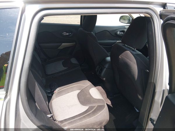 2018 JEEP CHEROKEE LATITUDE FWD
