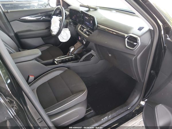2024 CHEVROLET TRAILBLAZER AWD LT — I5