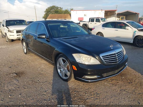 2013 MERCEDES-BENZ S 550 4MATIC — I1