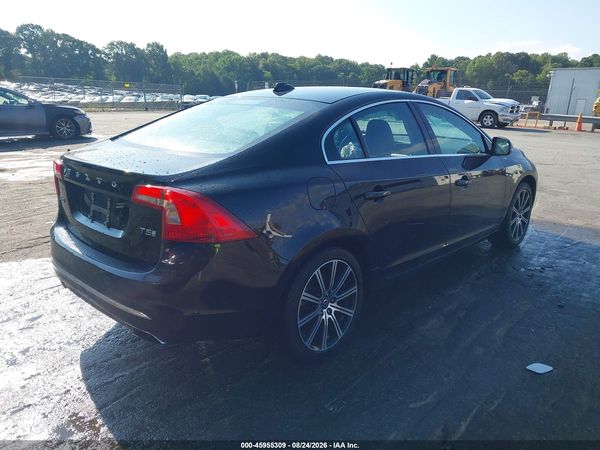 2017 VOLVO S60 INSCRIPTION — I4