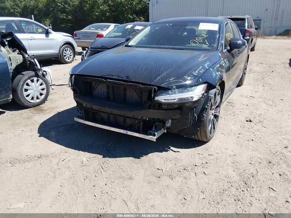 2023 VOLVO S90 B6 PLUS — I6