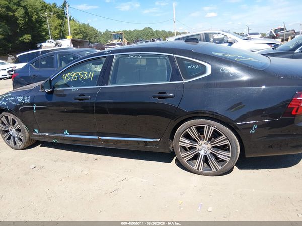 2023 VOLVO S90 B6 PLUS — I117