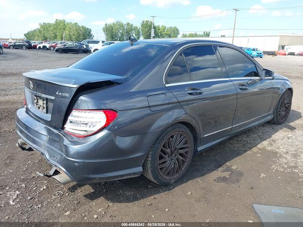 2013 MERCEDES-BENZ C 300