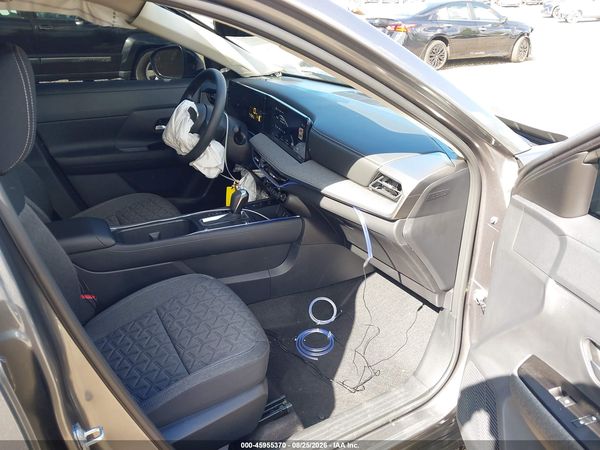 2026 NISSAN KICKS SV — I5