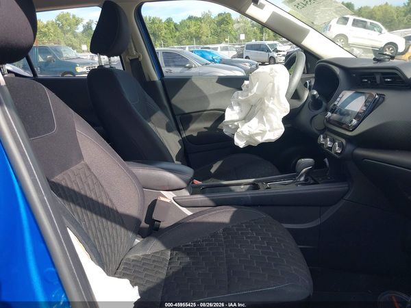 2023 NISSAN KICKS SV XTRONIC CVT