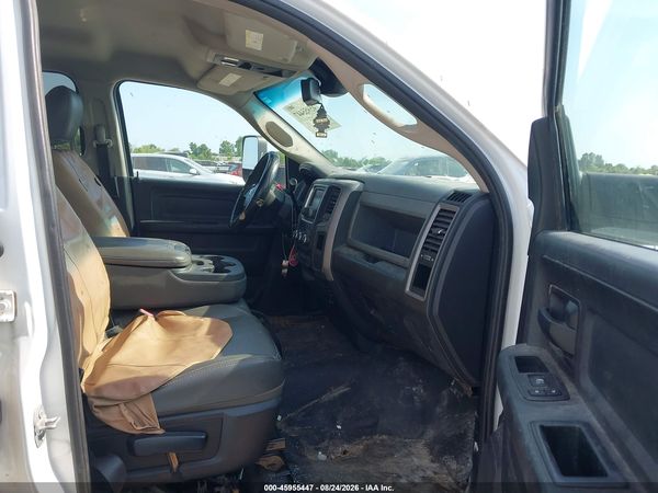 2016 RAM 3500 CHASSIS TRADESMAN/SLT/LARAMIE