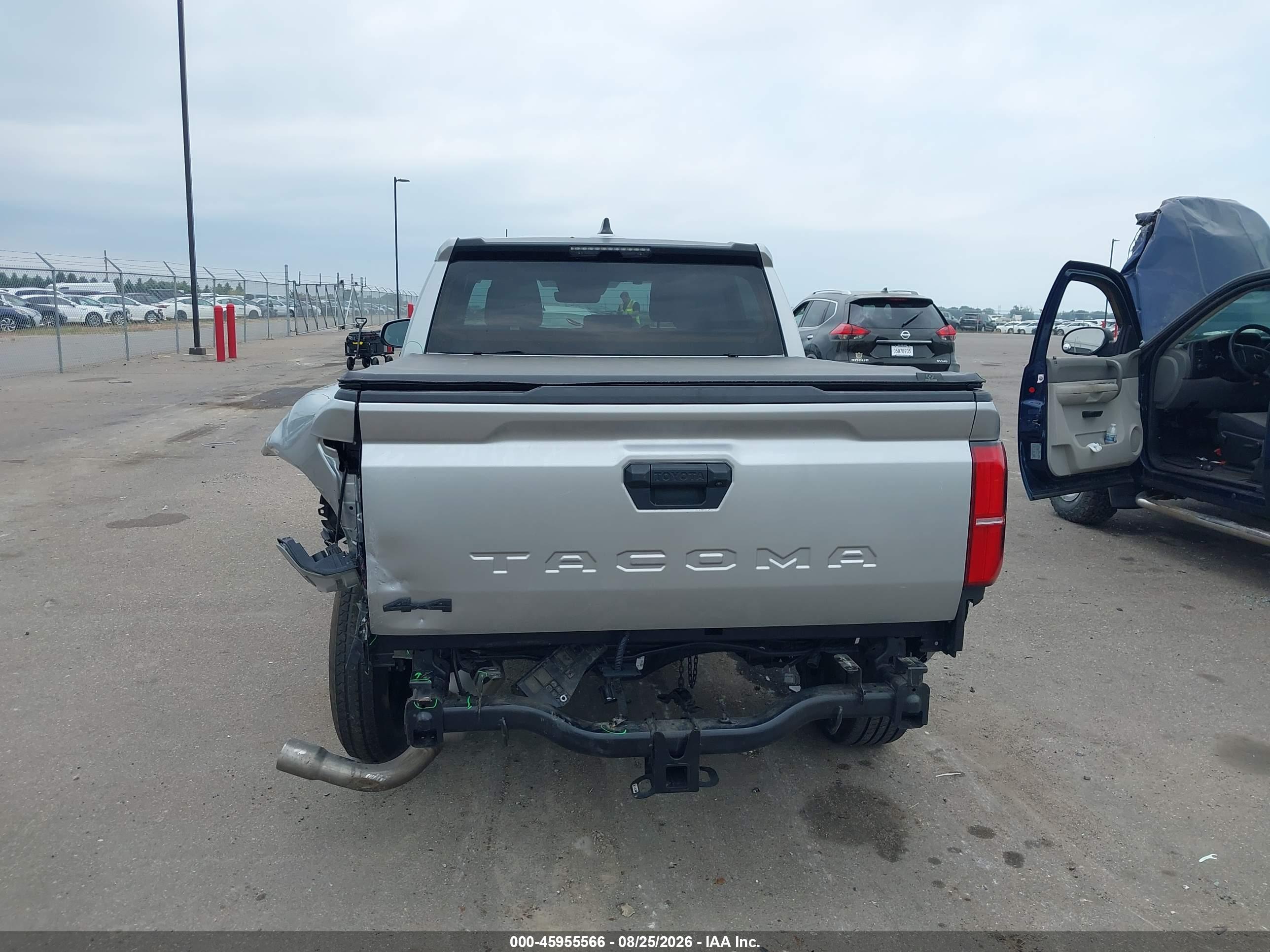 2025 TOYOTA TACOMA SR5