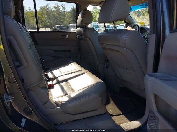2012 HONDA PILOT EX-L — I8