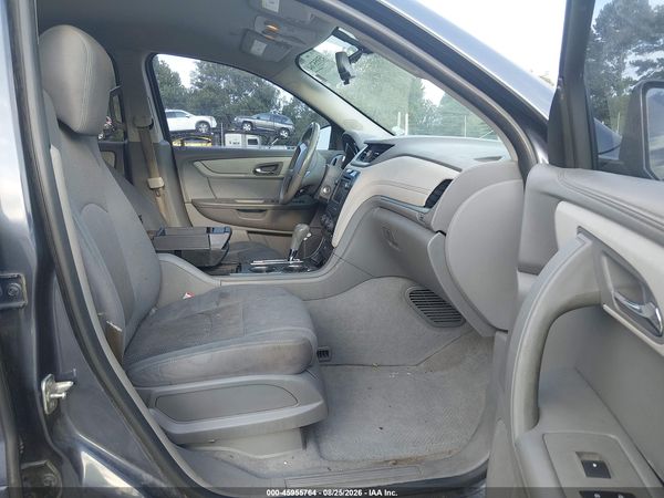 2013 CHEVROLET TRAVERSE LT — I5
