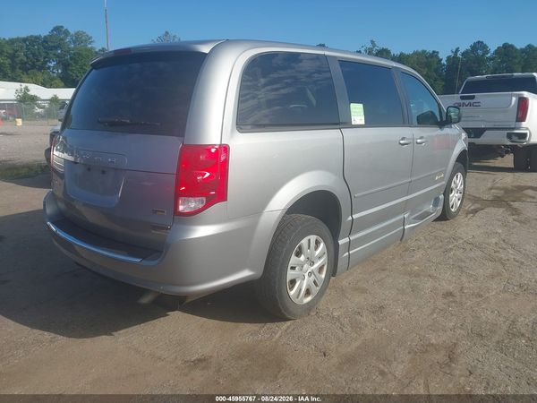 2017 DODGE GRAND CARAVAN SE — I4