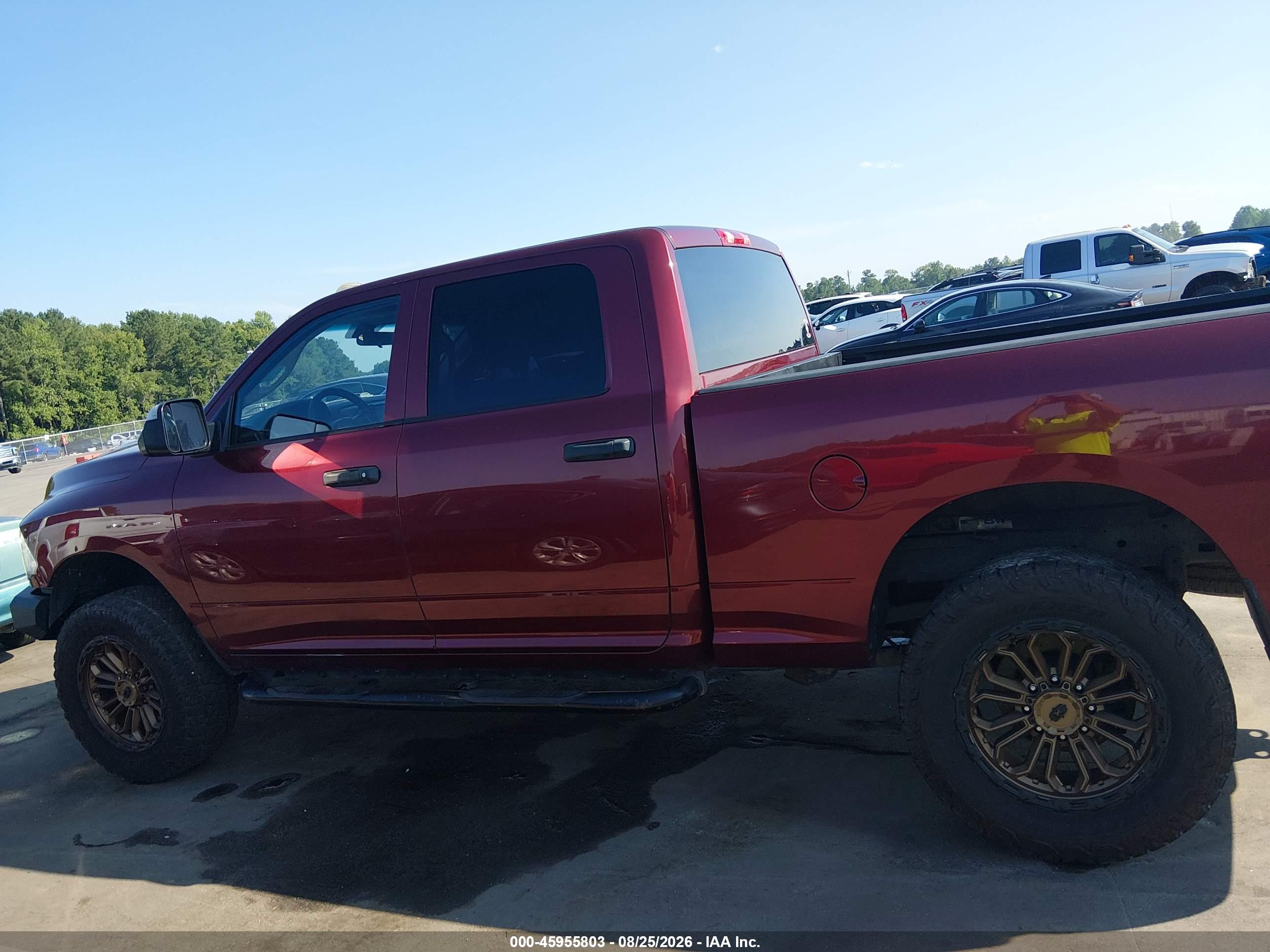 2018 RAM 2500 TRADESMAN  4X4 6'4 BOX