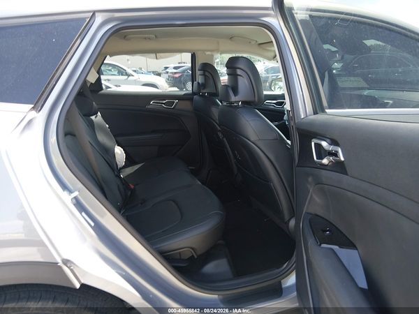 2024 KIA SPORTAGE EX — I8