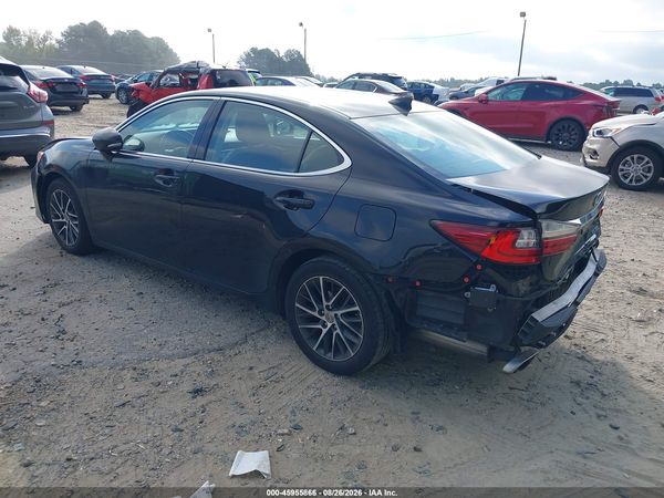 2017 LEXUS ES 350 — I3