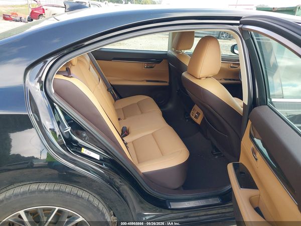 2017 LEXUS ES 350 — I8