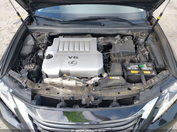 2017 LEXUS ES 350 — I10