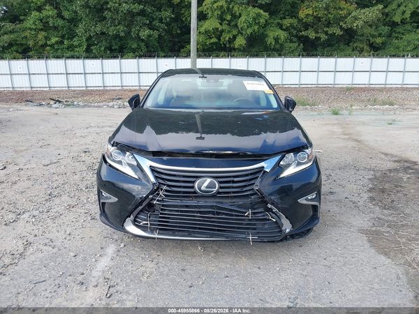 2017 LEXUS ES 350 — I115