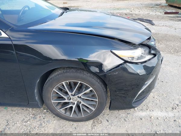 2017 LEXUS ES 350 — I154