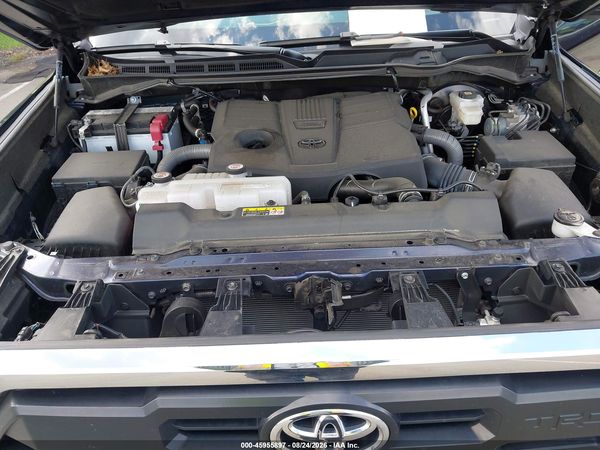2025 TOYOTA TUNDRA SR5 — I10