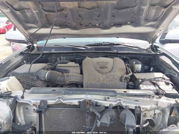 2016 TOYOTA TACOMA SR5 V6