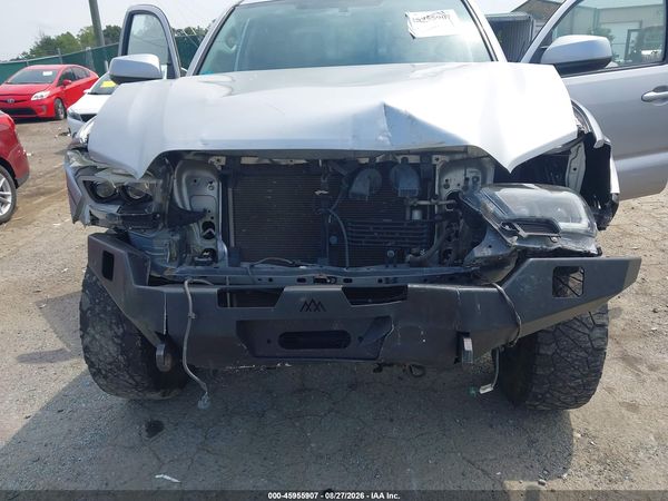 2016 TOYOTA TACOMA SR5 V6