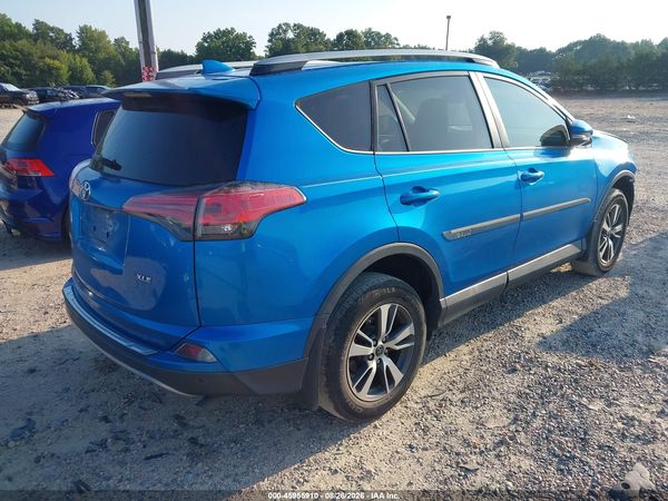 2017 TOYOTA RAV4 XLE
