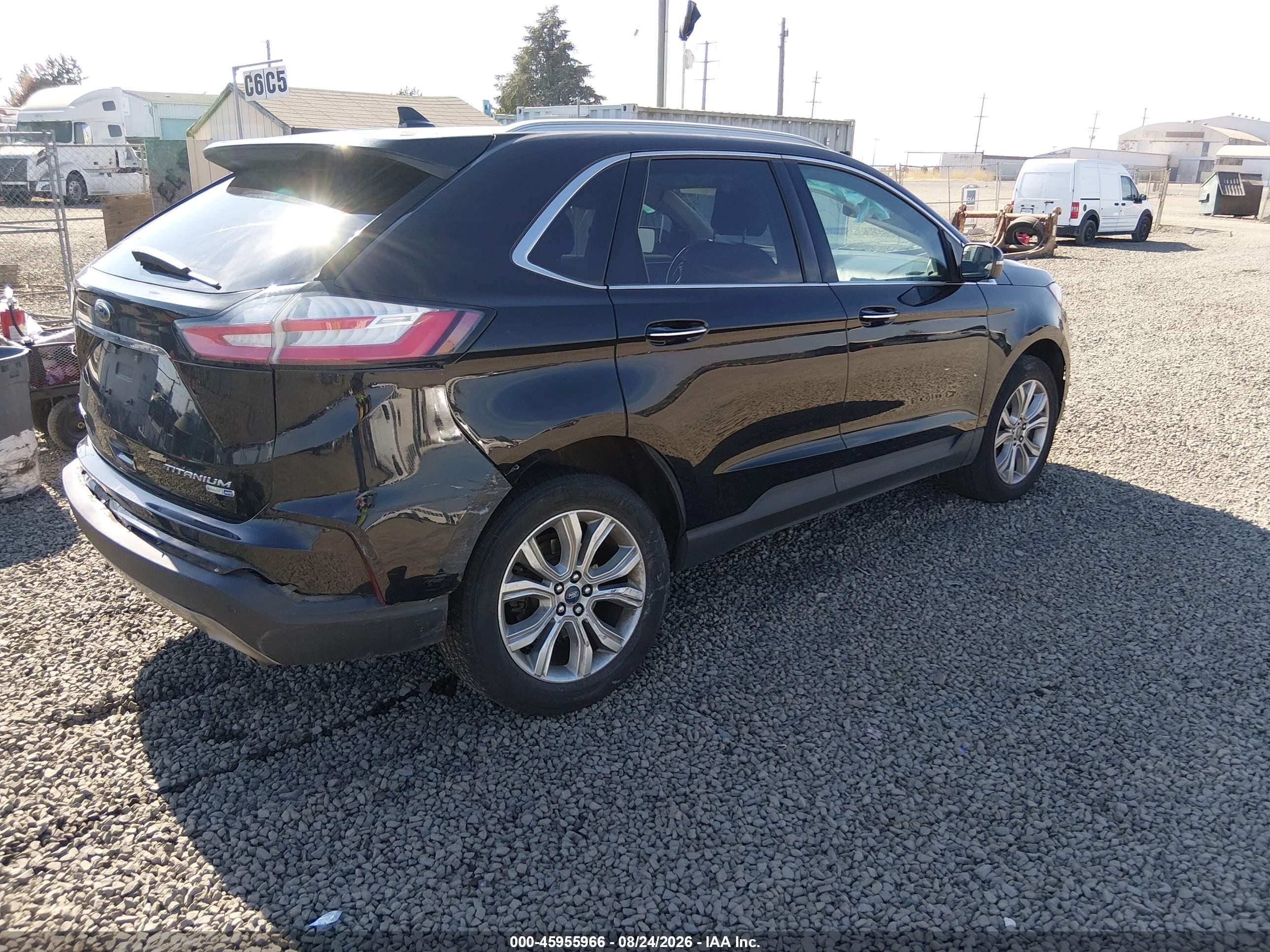 2019 FORD EDGE TITANIUM — I4