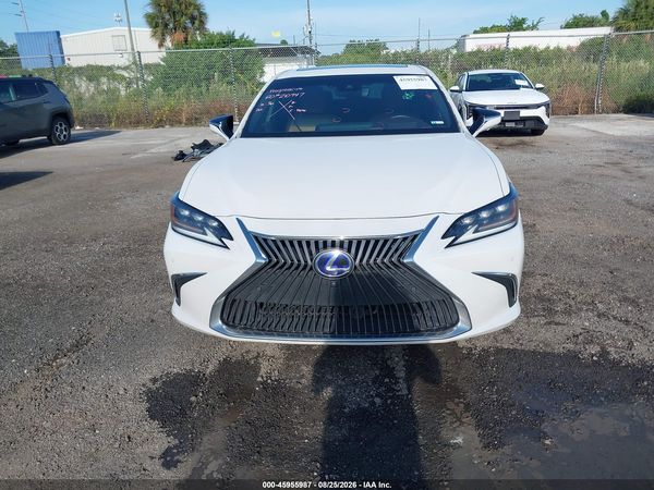 2021 LEXUS ES 300H ULTRA LUXURY