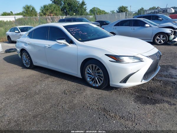 2021 LEXUS ES 300H ULTRA LUXURY