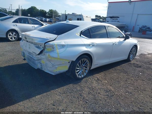 2021 LEXUS ES 300H ULTRA LUXURY
